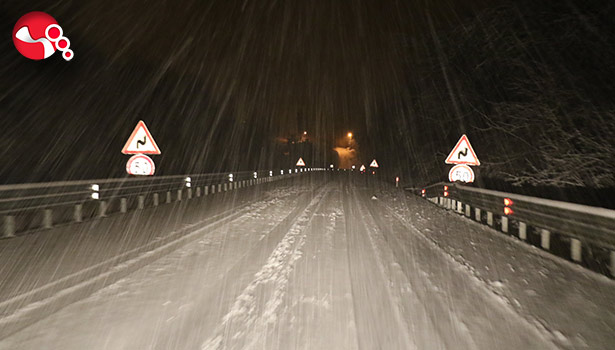 Zonguldak-Ereğli karayolunda  kar yağışı