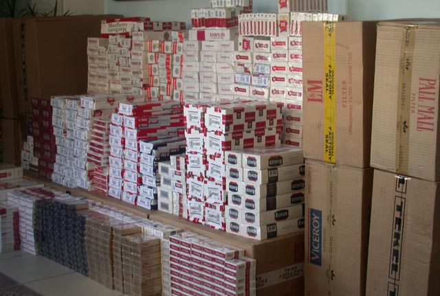 103 BİN PAKET KAÇAK SİGARA YAKALANDI...