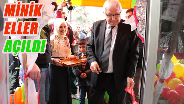 MİNİK ELLER AÇILDI