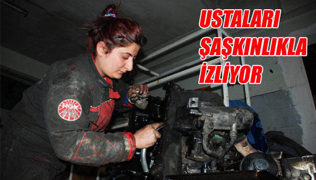 USTALARI ŞAŞKINLIKLA İZLİYOR