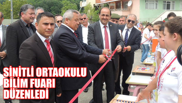 SİNİTLİ ORTAOKULU TÜBİTAK 4006 BİLİM FUARI DÜZENLEDİ