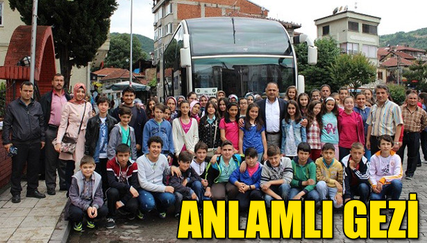 80 ÖĞRENCİ ÇANAKKALE'Yİ GEZDİ