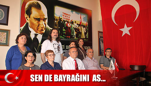 KARADENİZ EREĞLİ'DE 11 STK BAYRAK ASMA KAMPANYASI BAŞLATTI