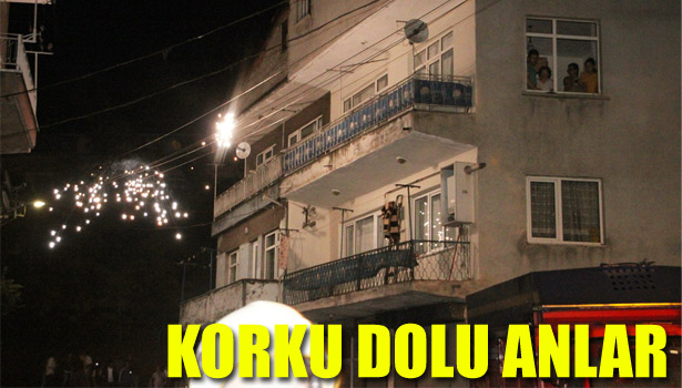 FIRTINADA ÇATI UÇTU, AĞAÇLAR DEVRİLDİ