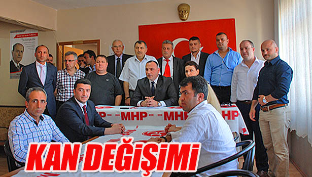 MHP'NDE YENİ YÖNETİM KURULU GÖREVE HAZIR