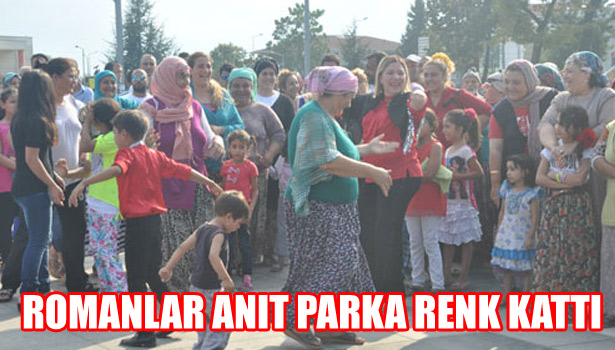 ROMANLAR ANIT PARKA RENK KATTI