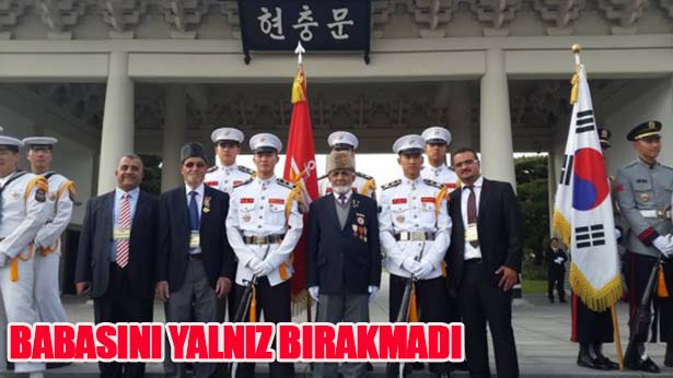 BABASINI YALNIZ BIRAKMADI