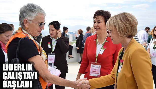 DÜZCE ÜNİVERSİTESİNDE LİDERLİK ÇALIŞTAYI BAŞLADI