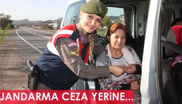 JANDARMA'DAN SÜRÜCÜLERE CEZA YERİNE HEDİYE