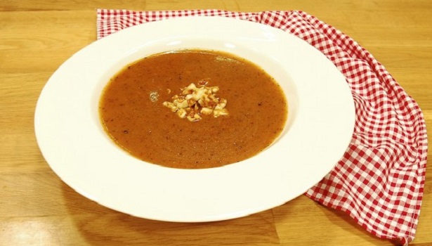 HELLİMLİ TARHANA ÇORBASI