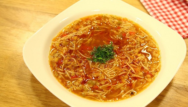 SEBZELİ ŞEHRİYE ÇORBASI