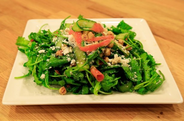 TERELİ SALATALIK SALATASI