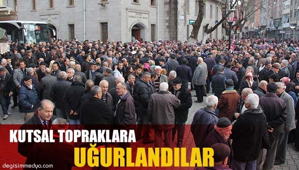ALAPLI'DA 68 KİŞİLİK UMRE KAFİLESİ KUTSAL TOPRAKLARA UĞURLANDI