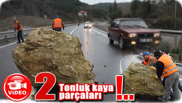 HEYELANDA DAĞDAN KOPAN KAYA PARÇALARI YOLA YUVARLANDI