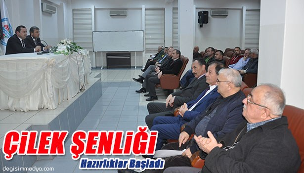 KDZ. EREĞLİ ÇİLEK ŞENLİĞİ İÇİN HAZIRLIKLAR BAŞLADI