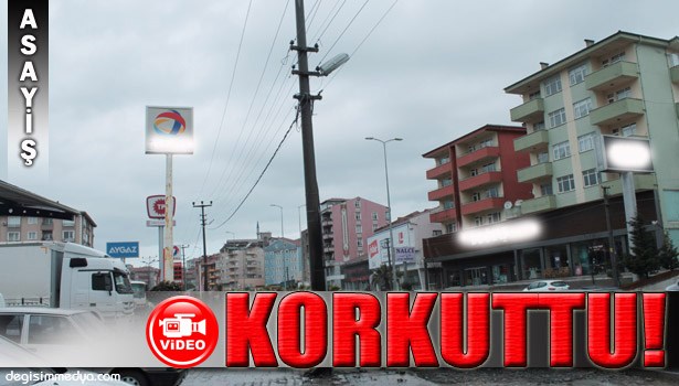 ELEKTRİK DİREĞİNDEKİ PATLAMA SESLERİ KORKUTTU!