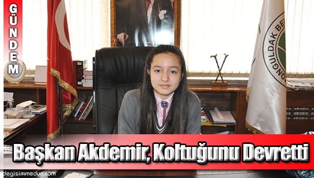 BAŞKAN AKDEMİR, KOLTTUĞUNU DEVRETTİ