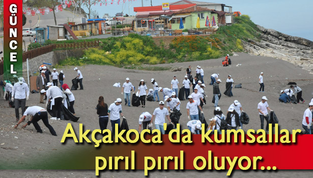 BELEDİYE VE ÜNİVERSİTE EL ELE VERDİ, KUMSALLARIN TEMİZLİĞİ BAŞLADI