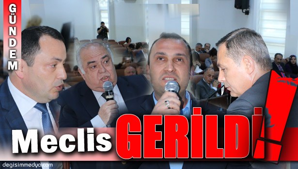 ESNAF SALONU TERK ETTİ, TAKSİCİLER 'CİNAYET İŞLENDİ' DİYEREK SORUNA ÇÖZÜM İSTEDİ