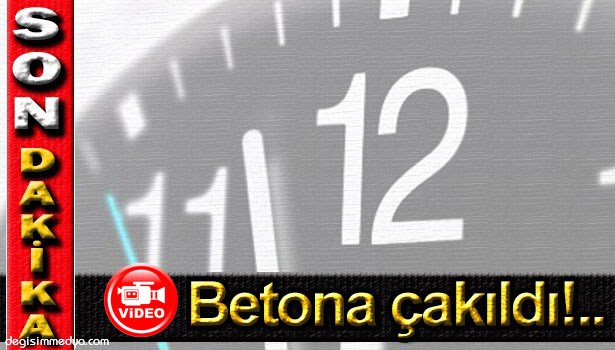 AK PARTİ PANKARTINI ASARKEN MERDİVENDEN BETONA DÜŞÜP AĞIR YARALANDI