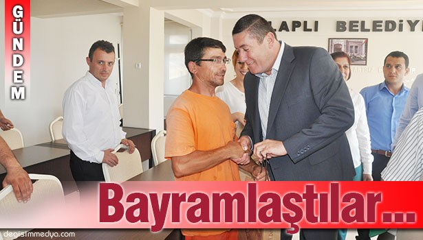 BAŞKAN TEKİN, PERSONELLE BAYRAMLAŞTI...