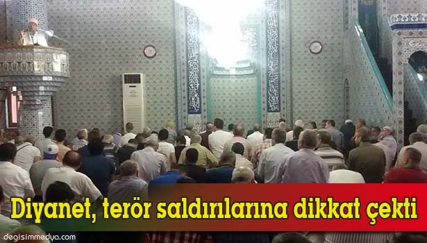 ZONGULDAK'TA CUMA NAMAZI SIRASINDA CEMAATE BİRLİK VE DİRLİK ÇAĞRISI YAPILDI