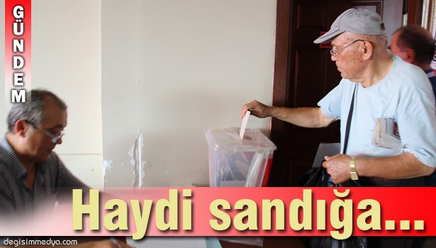 CHP'Lİ ÜYELER KDZ. EREĞLİ'DE SANDIK BAŞINA GİTTİ