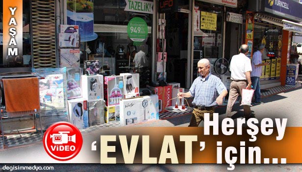 KANSER HASTASI BABA OKUYAN 2 ÇOCUĞU İÇİN ÇAYCILIK YAPIYOR