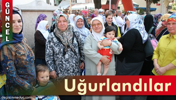 22 HACI ADAYI GÖZYAŞLARI İÇERİSİNDE UĞURLANDI