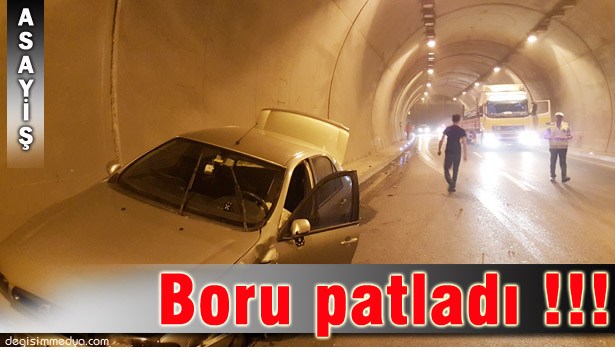 TÜNEL GİRİŞİNDE KONTROLÜ KAYBEDİLEN ARAÇ SU BORUSUNA ÇARPTI