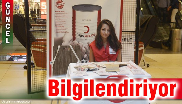 TÜRK KIZILAYIN'DAN KURBAN STANDI...