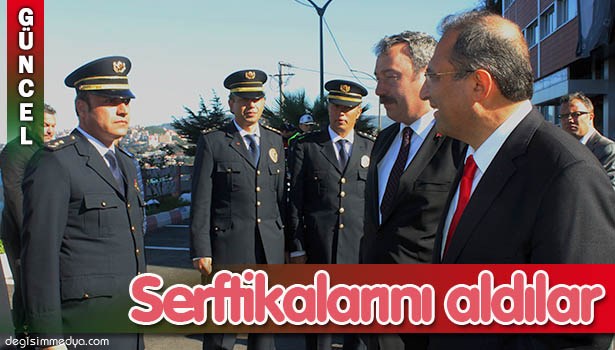 11 MOTOSİKLETLİ POLİS SERTİFİKASINA KAVUŞTU