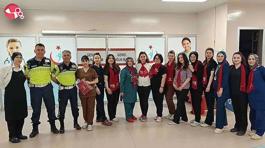 Yoğun Bakım Annelerini unutmadılar