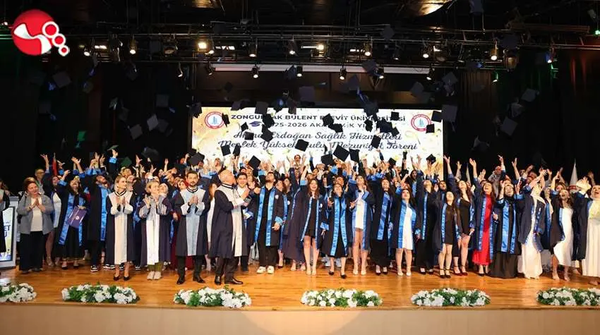 Sağlık ordusunun yeni neferleri mezuniyet coşkusu....