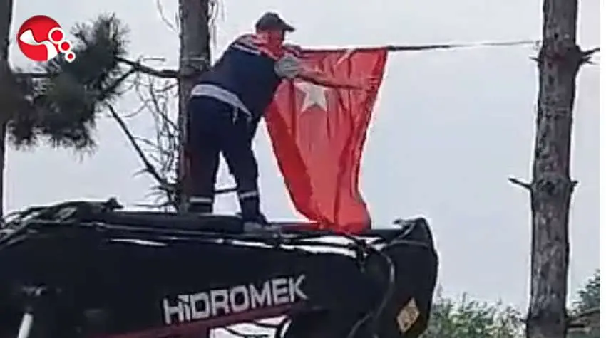 Bu da Bayrak hassasiyeti...