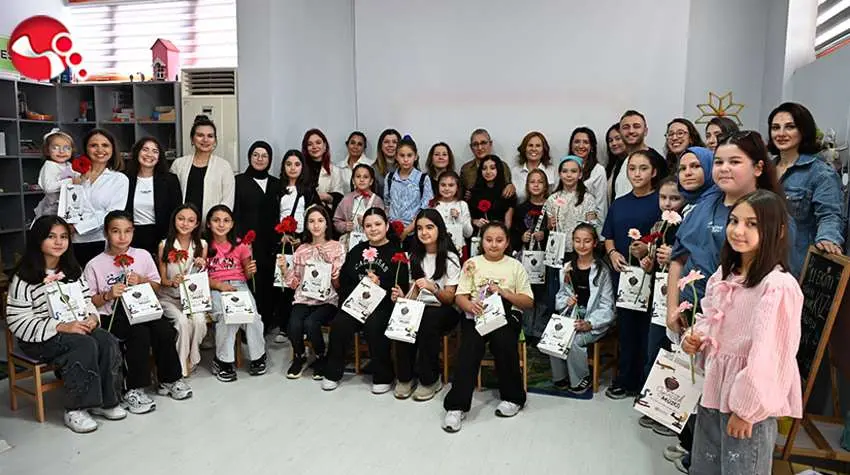 GÜNE ÖZEL BİRLİKTELİK:6 KÖYDE 30 KIZ ÇOCUĞUYLA BİR ARAYA  GELDİLER