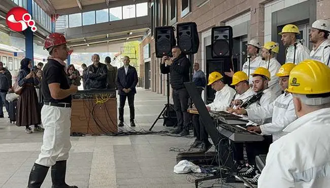 TURİSTİK KARAELMAS  12 0 YOLCUYLA ZONGULDAKTA