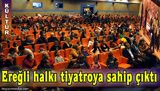 'ORMANDA BİR MAHKEME' ADLI TİYATRO OYUNUNA YOĞUN İLGİ