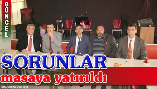 ROMANLAR SORUNLARINI MASAYA YATIRDI