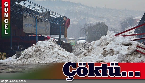 SEBZE HALİNDEKİ İŞYERLERİNİN ÇATILARI ÇÖKTÜ