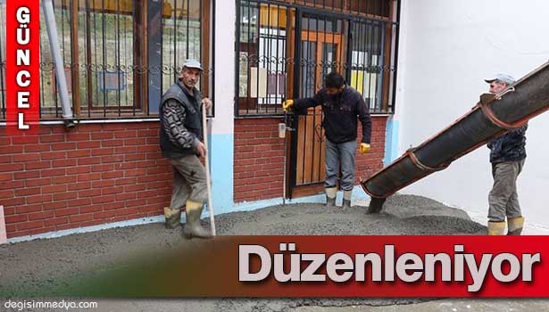 AKÇAKOCA BELEDİYESİ OKULLARIN BAHÇELERİNİ DÜZENLİYOR