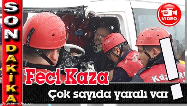 MİDİBÜS TIR'A ÇARPTI : 11 YARALI