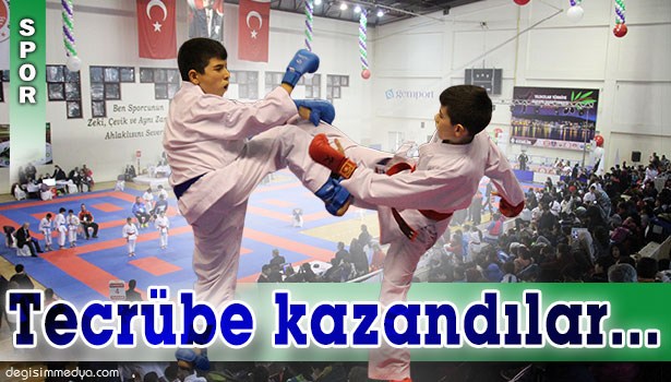 ZONGULDAK KARATE TÜRKİYE ŞAMPİYONASINDAN ELİ BOŞ DÖNDÜ