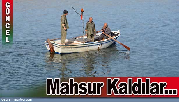 ALAPLI'DA 100 TEKNE LİMANDA MAHSUR KALDI