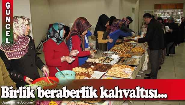 KUR'ÂN KURSU ÖĞRENCİLERİ BİRLİK BERABERLİK KAHVALTISINDA BULUŞTU