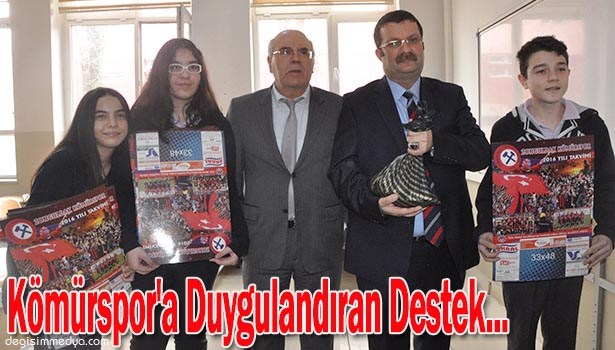 İLKOKUL ÖĞRENCİLERİNDEN KÖMÜRSPOR'A DUYGULANDIRAN DESTEK
