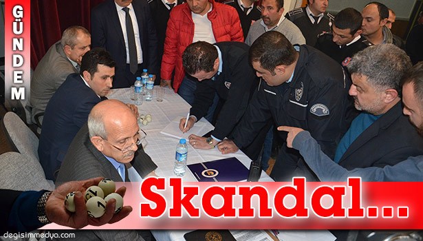 İŞE ALIM KURASINDA BİR TOPTAKİ 2 NUMARA SALONU KARIŞTIRDI