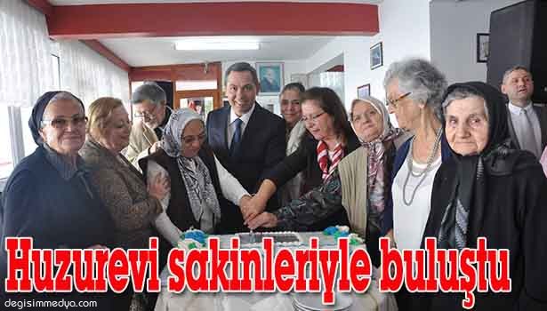 BAŞKAN UYSAL, HUZUREVİ SAKİNLERİYLE BULUŞTU