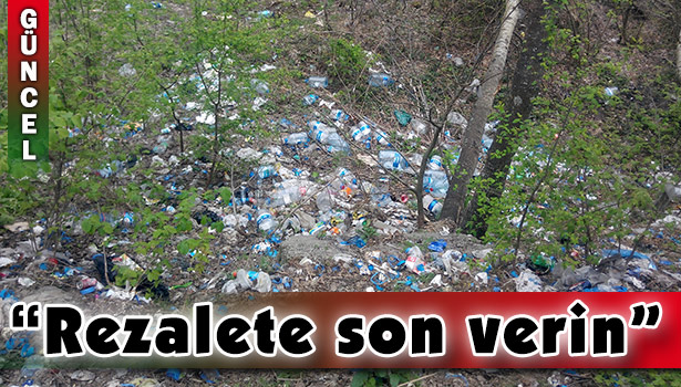 DOĞAL KAYNAK SUYUNUN ETRAFINA ATILAN ÇÖPE VATANDAŞLARDAN TEPKİ...