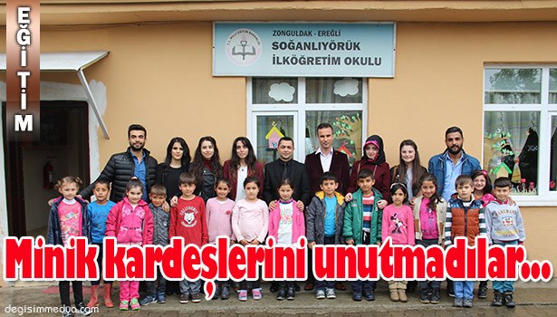 ÖĞRETMEN ADAYLARI MİNİK KARDEŞLERİNE BUZDOLABI HEDİYE ETTİ